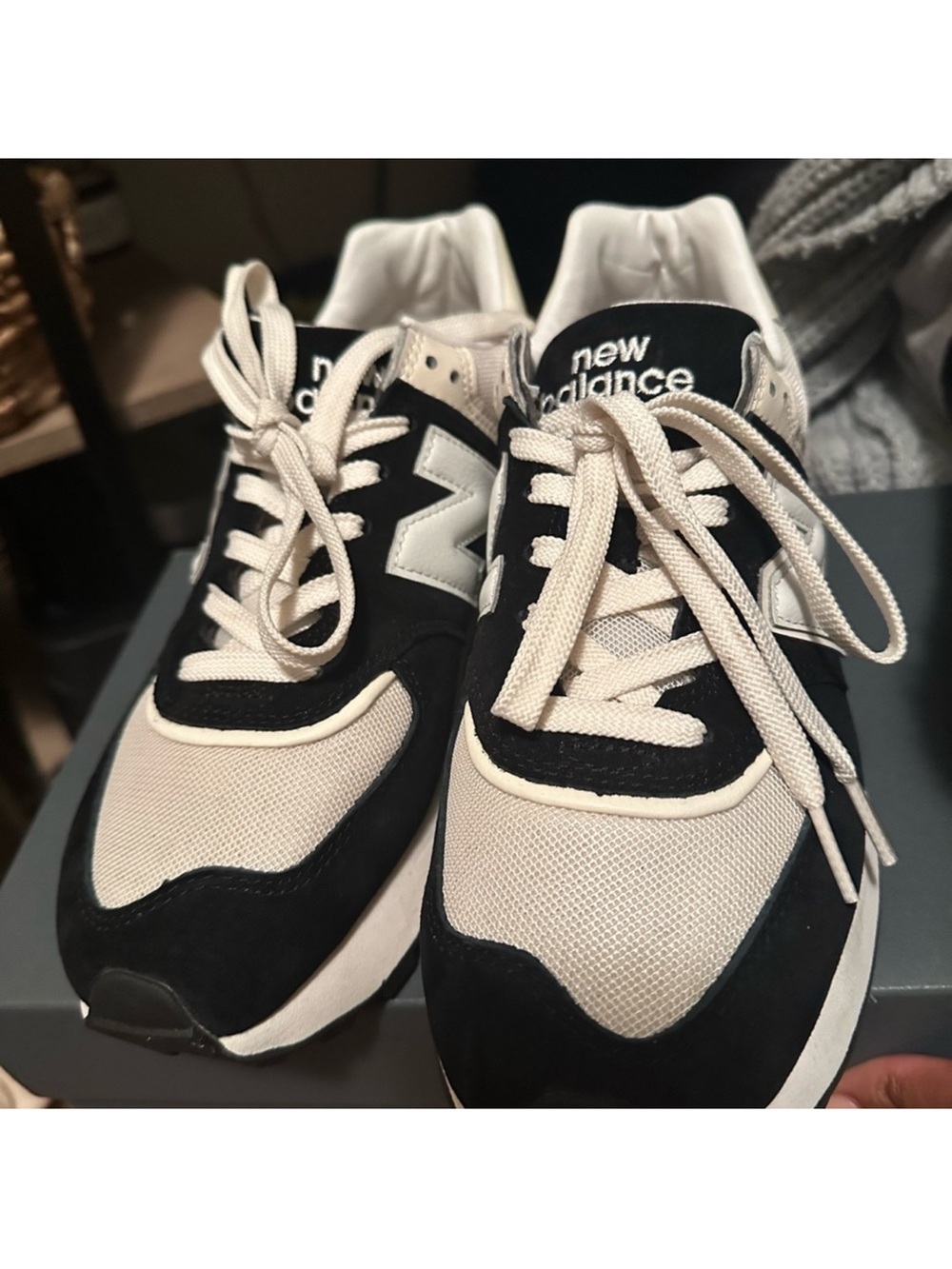 New Balance Kids Black and Cream Retro Runner Sneakers